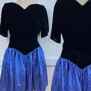 Vintage Jessica McClintock Gunne Sax Black Velvet Blue Prom Cocktail Party Dress